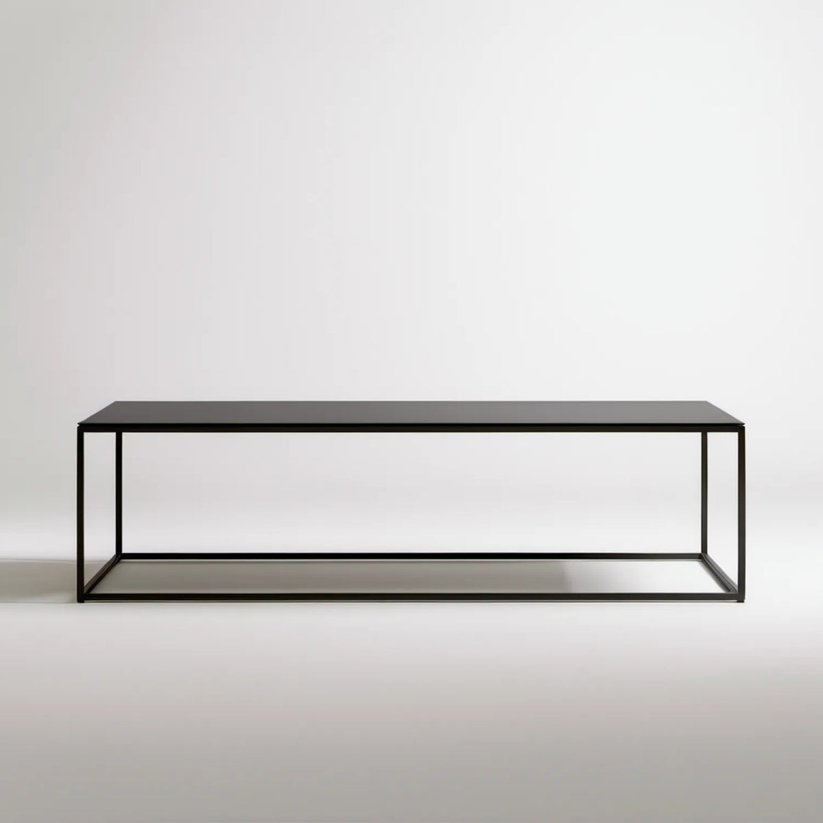 Czarny prostokątny stolik kawowy ze stali malowanej proszkowo 120 x 60 x 35 cm