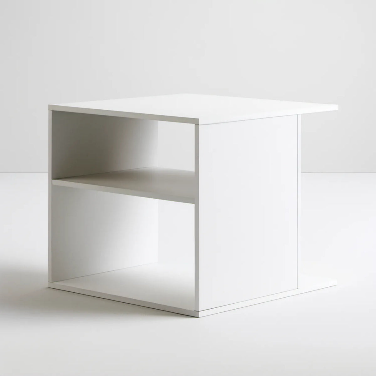 Biały kwadratowy stolik kawowy z półką 60 x 60 x 45 cm z lakierowanej płyty MDF