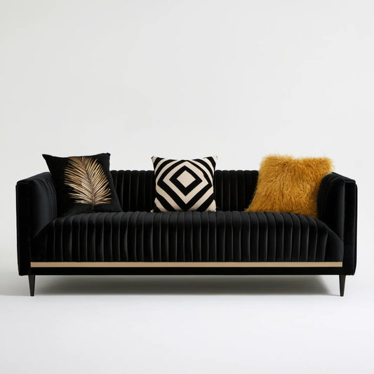 Czarna sofa dwuosobowa z welurową tapicerką i złotą listwą 170 x 85 x 78 cm